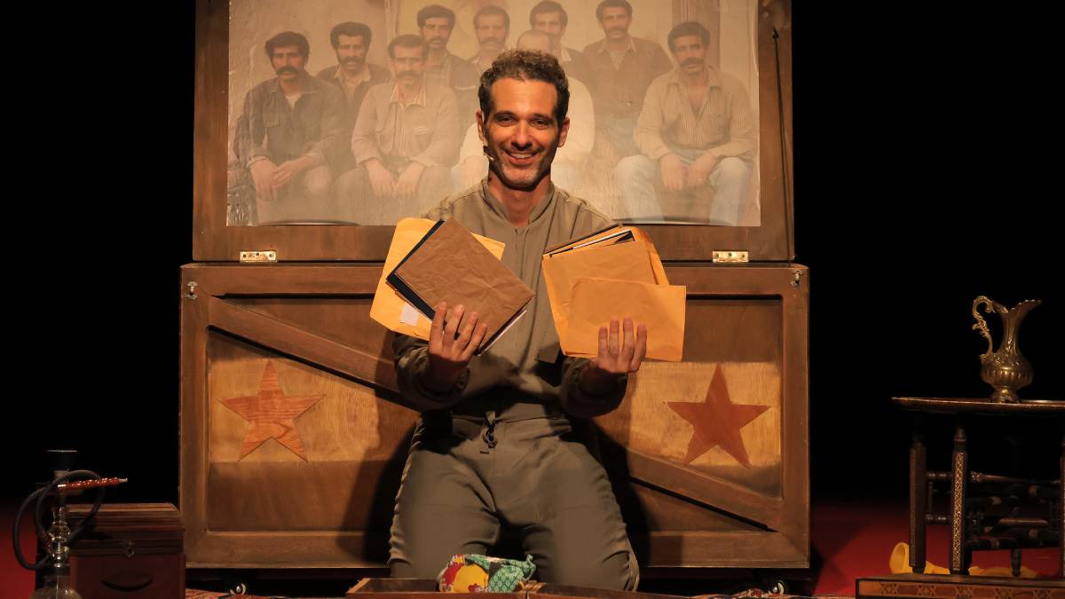 Após conquistar os públicos mineiro e carioca, o monólogo autobiográfico 'Meu Remédio', de Mouhamed Harfouch, estreia pela primeira vez em SP, no Teatro Santos Augusta, no dia 30 de agosto.