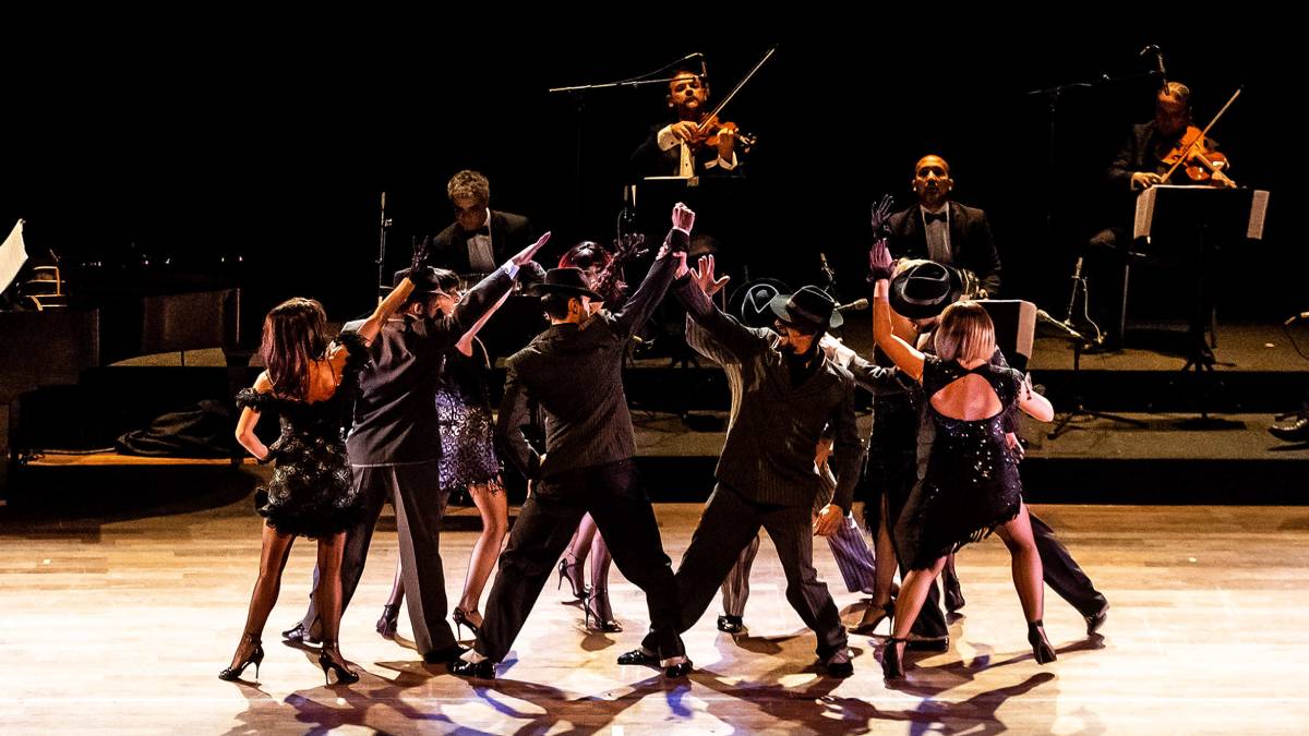 Com produção da 'Black&Red;', 'Forever Tango' estreou no último sábado (19/7) e segue em cartaz até domingo (3/8). Fotos: Divulgação