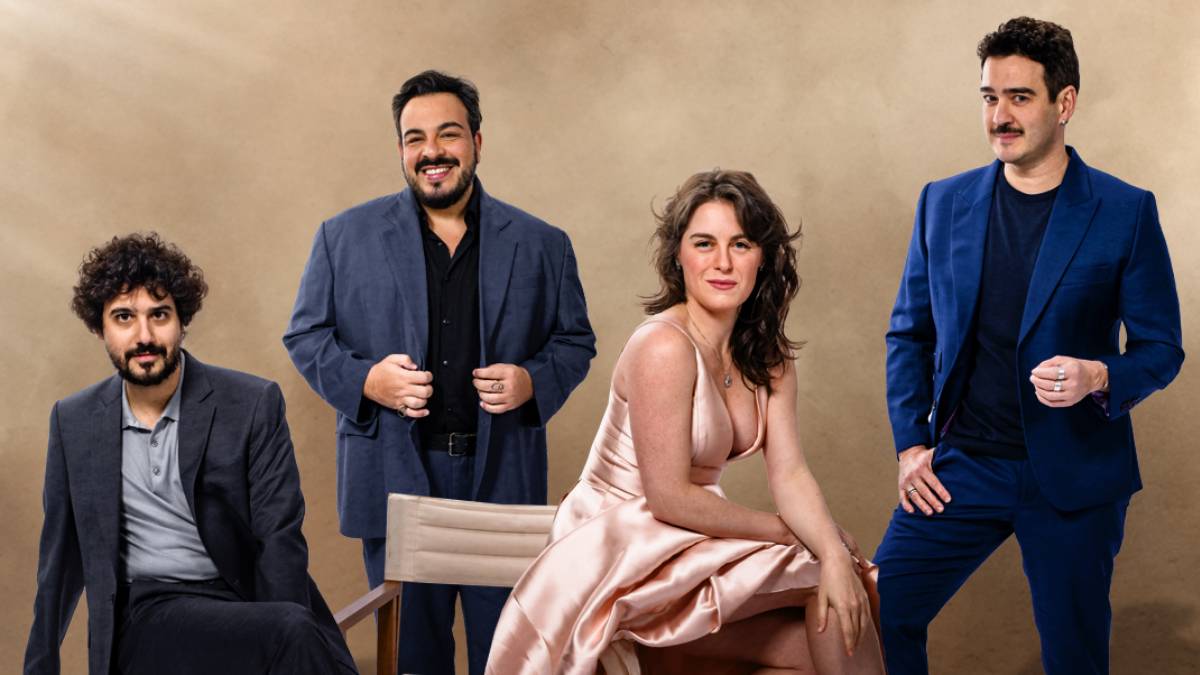 Com temporada marcada no Teatro Sabesp Frei Caneca, na região da Consolação, a montagem brasileira tem direção de Gustavo Barchilon e produção da BARHO Produções.