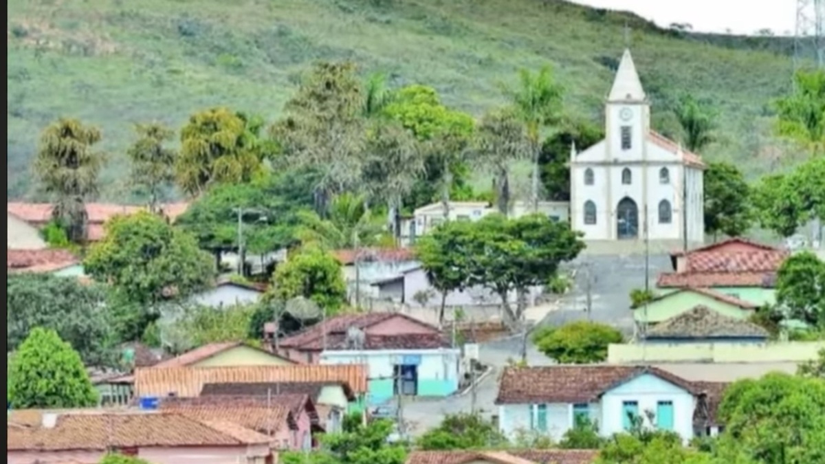 Ha vários anos Serra da Saudade detém o título de menor cidade do País - imagens reprodução YouTube