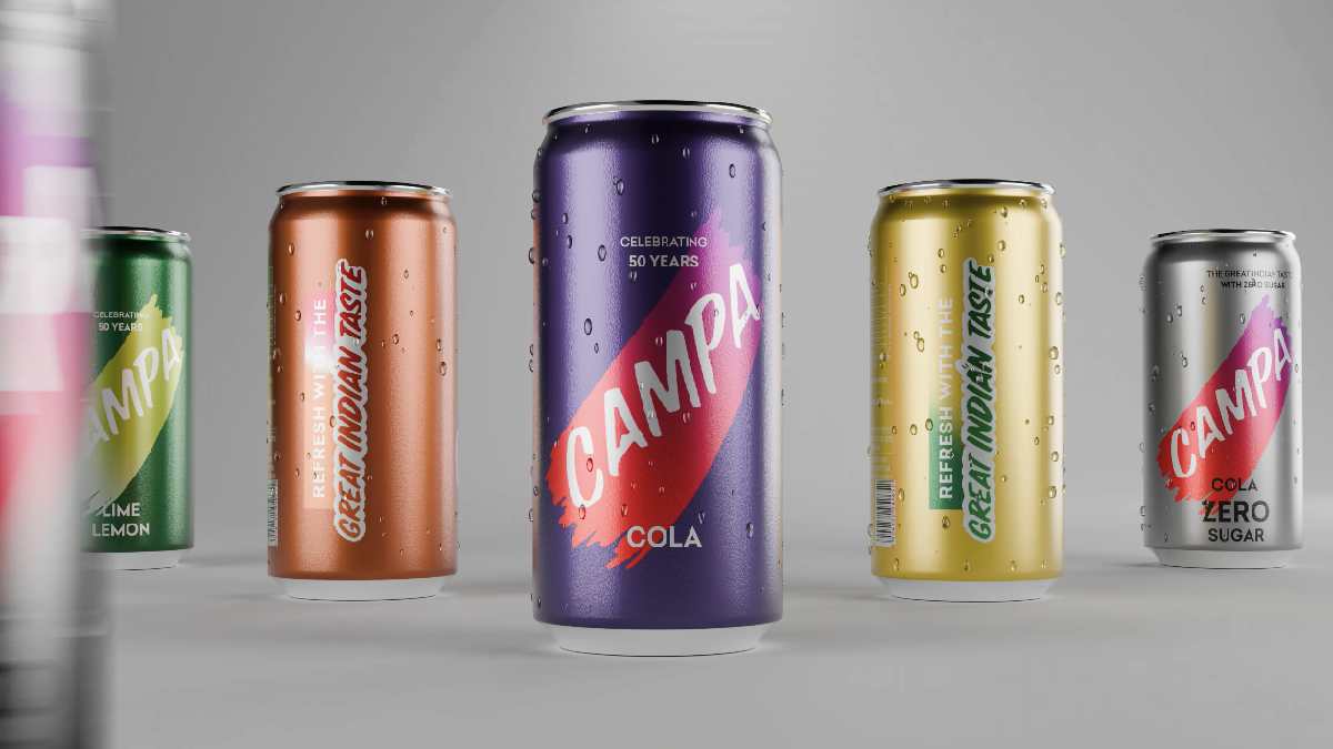 Se der certo, o relançamento pode mudar o mercado de bebidas na Índia. E inspirar outras marcas locais a fazerem o mesmo. (Fotos: Reprodução/Youtube)