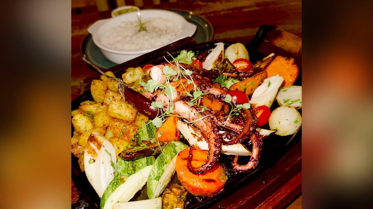 Entre as opções, há desde moquecas e frutos do mar a hambúrgueres artesanais, pizzas especiais e petiscos para compartilhar Instagram/festival gastronômico de Peruíbe