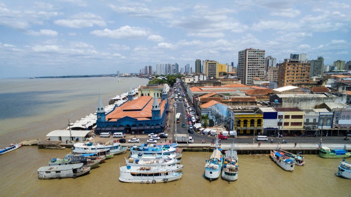 Belém é a porta de entrada para a Amazônia e mistura natureza, fé e cultura