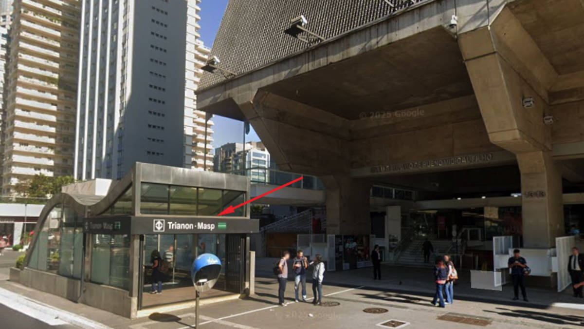 5 - Proximidade à estação de metrô Trianon-Masp o nome "Trianon" pode ser relacionado a "triângulo" e "três pontos", símbolos presentes em procedimentos maçônicos.