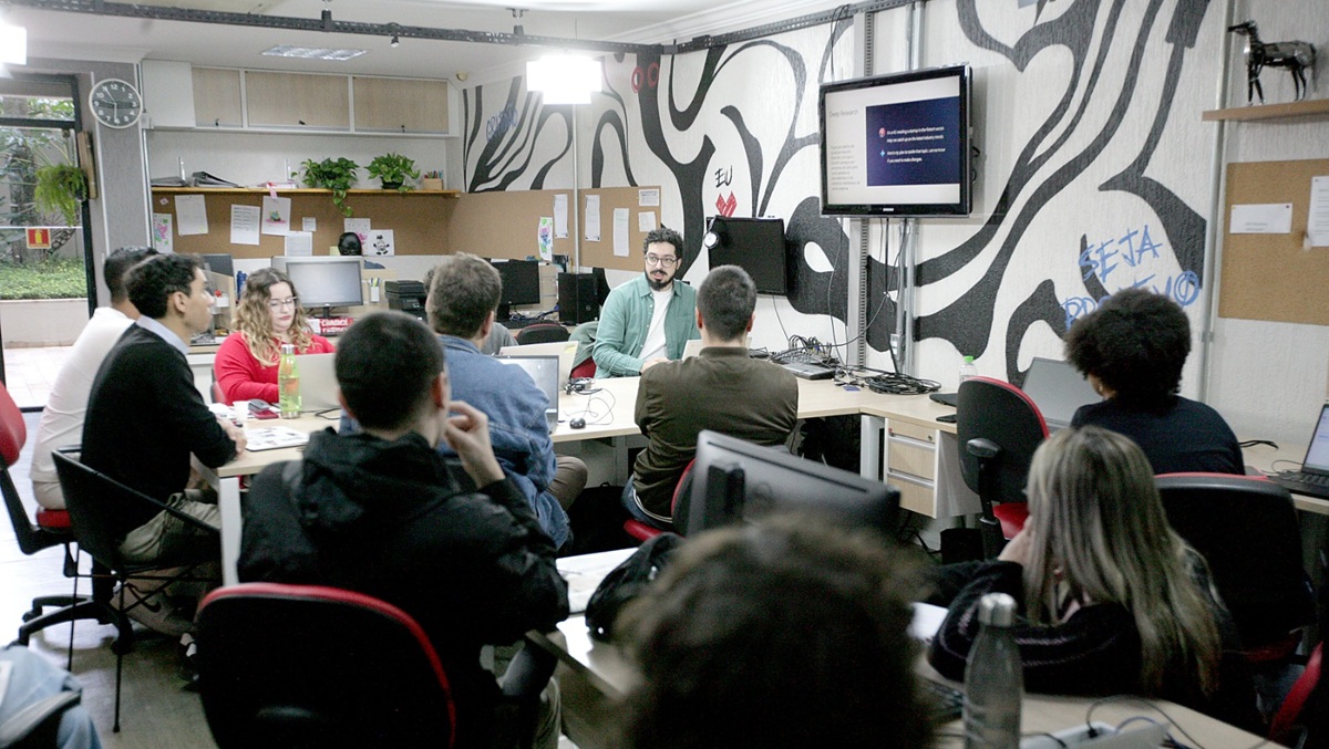 O Gemini consegue processar e entender diferentes formatos de informação ao mesmo tempo e de forma nativ/Thiago Neme/Gazeta de S. Paulo