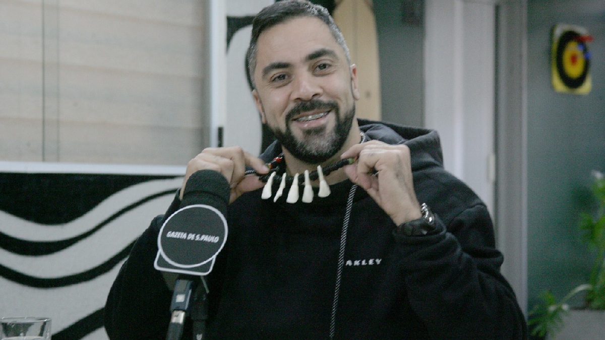 Chamado de Rafael Vieira, ele contou que o apelido surgiu graças a uma ex-namorada, que após descobrir infidelidades do homem o batizou de "Jukanalha". Além disso, integrante de uma banda de reggae, contou que tinha outros apelidos como "Jukannabis" e "Jukabrito - (Thiago Neme/Gazeta de S.Paulo)