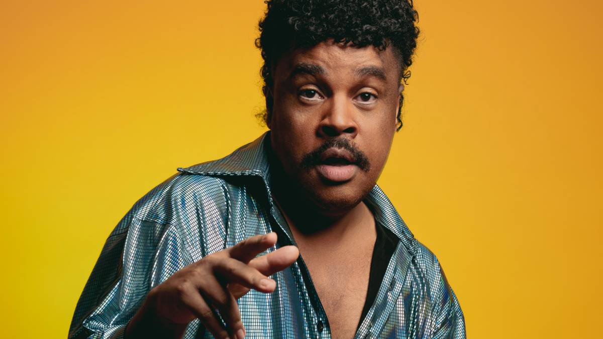 Baseado no livro 'Vale Tudo - O Som e a Fúria de Tim Maia', o espetáculo, com roteiro de Nelson Motta, foi encenado pela primeira vez em 2012.