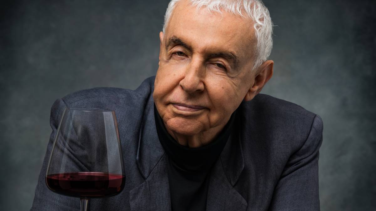 'Memórias do Vinho' é último texto escrito para teatro pela atriz Jandira Martini, que faleceu em janeiro de 2024. Fotos: Divulgação