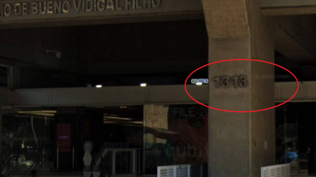 4 - Endereço com número "intrigante" (1313), que pode ser visto como contendo possíveis referências a numerologia maçônica.