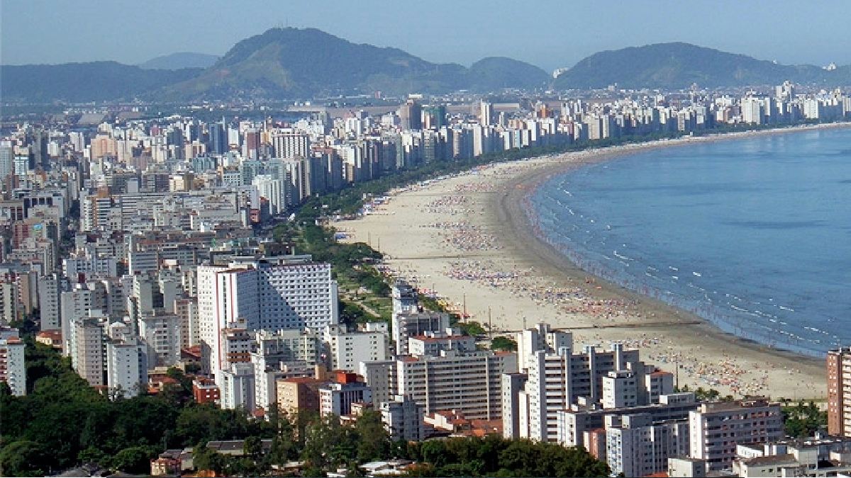 Santos é cidade mais segura do litoral de São Paulo. Imagem: Diego Silvestre/Wikimedia Commons