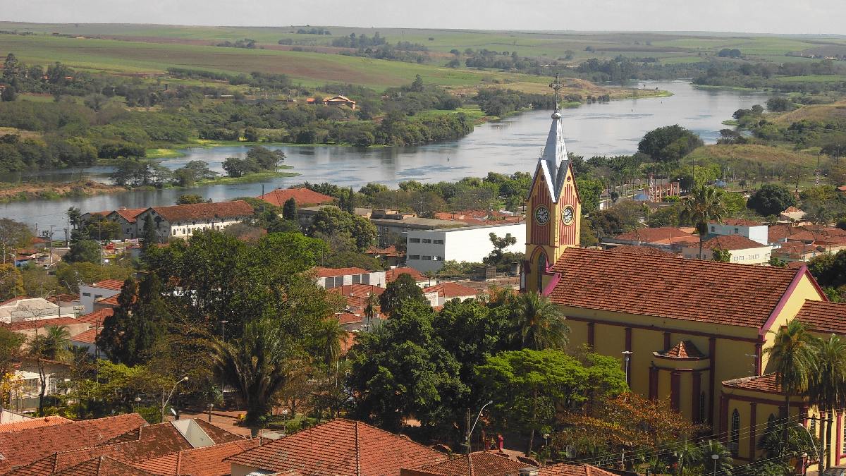 Moradores dessa cidade possuem relação íntima como o Tietê. Imagem: kademo/Wikimedia Commons