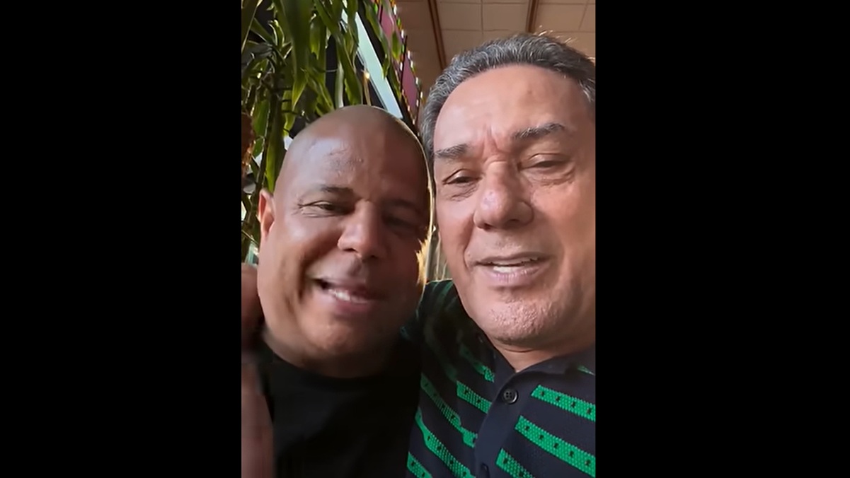 Treinador e ex-jogador fizeram as pazes/Reprodução