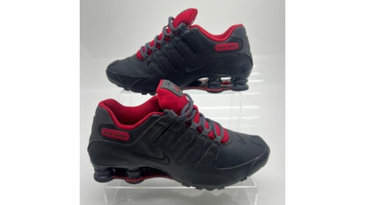 Tênis Nike Original Shox NZ SE Preto/Vermelho N° 38 R$ 240.