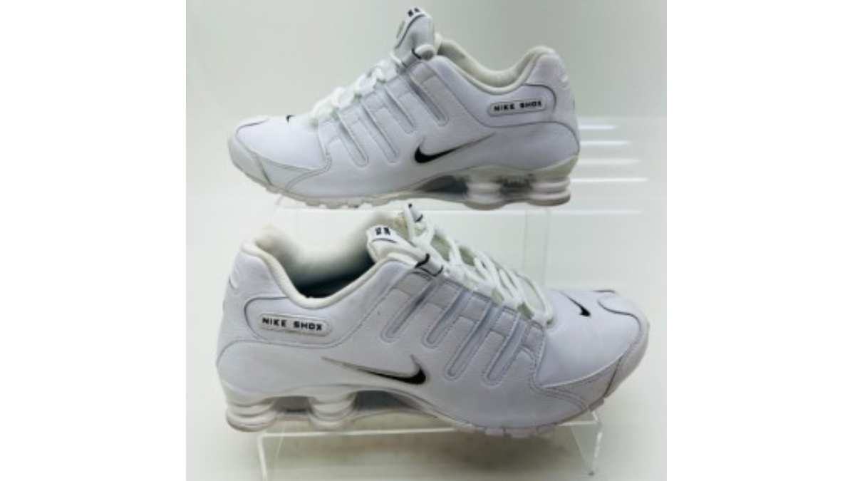 Tênis Nike Original Shox NZ EU Branco/Preto N° 42 R$ 240.