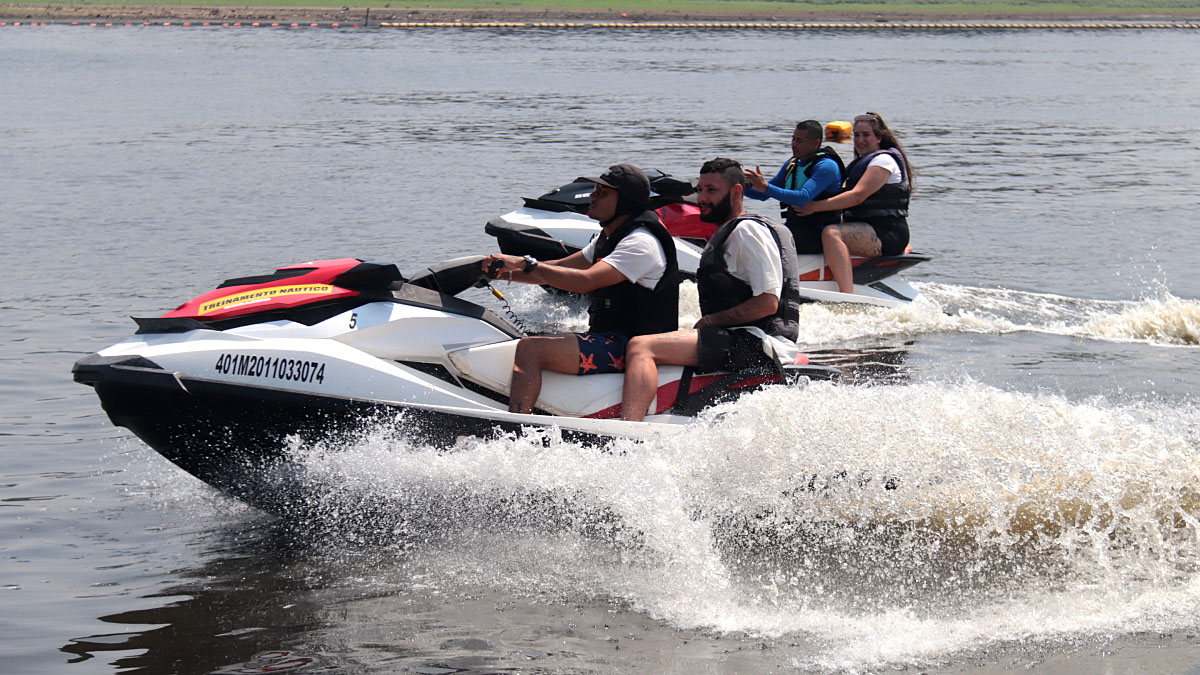 Passeio de Jetski e lancha exigem embarcação própria, segundo a organização