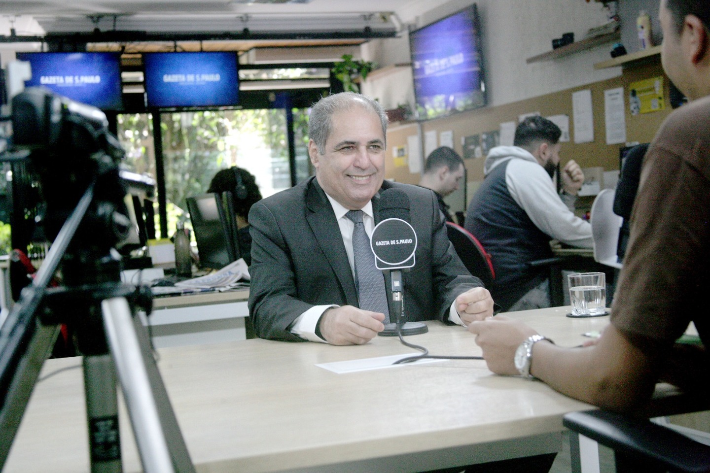 Armando Paes, jornalista e diretor de grandes transmissões de automobilismo na televisão, é o novo colunista da Gazeta.