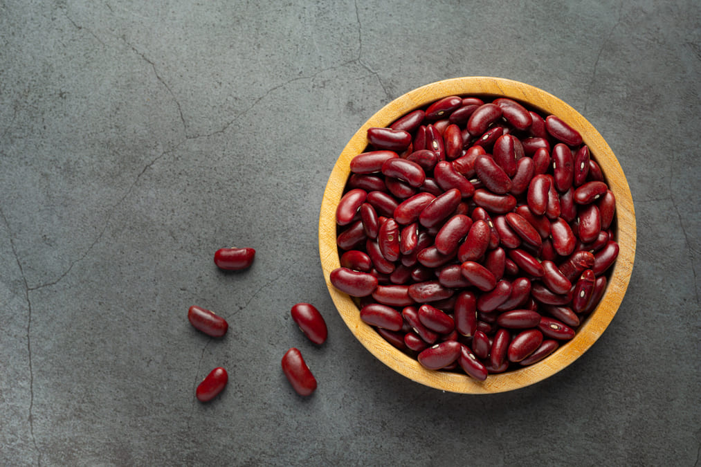 O feijão vermelho quando o mal preparado pode trazer riscos à saúde - Freepik