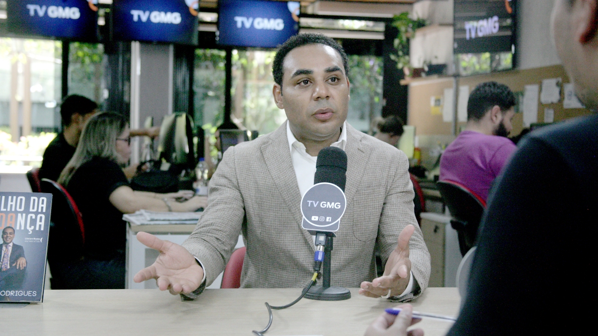 Líder também reforçou durante a entrevista a potência humana e econômica das comunidades brasileiras.