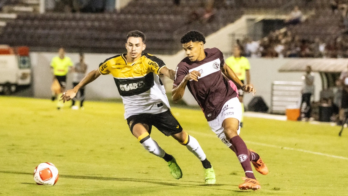 Ferroviária e Criciúma se enfrentam, nesta sexta-feira, no Brasileirão Série B. /Foto: Luis Miguel Ferreira/Ferroviária SAF