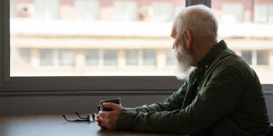 Nos últimos anos estão surgindo diversos tratamentos para o Alzheimer - Freepik