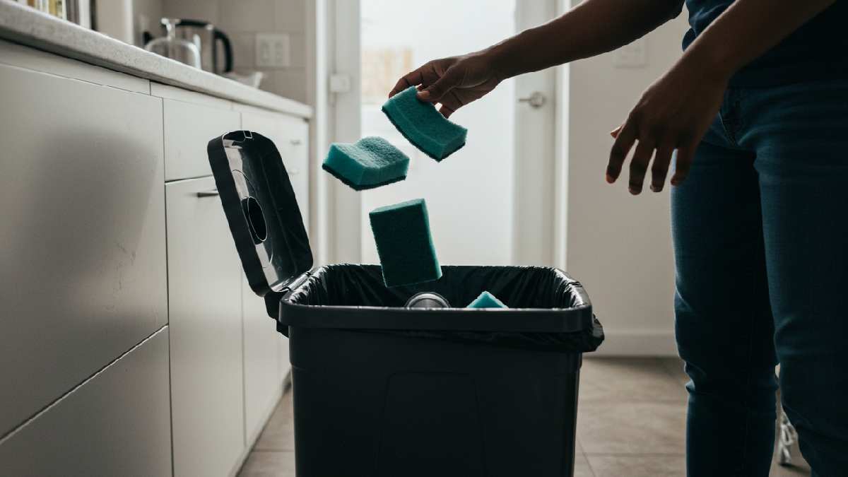 Esta transição para o silicone resulta em menos descarte daquelas esponjas que sabemos dos impactos negativos que têm para o meio ambiente.