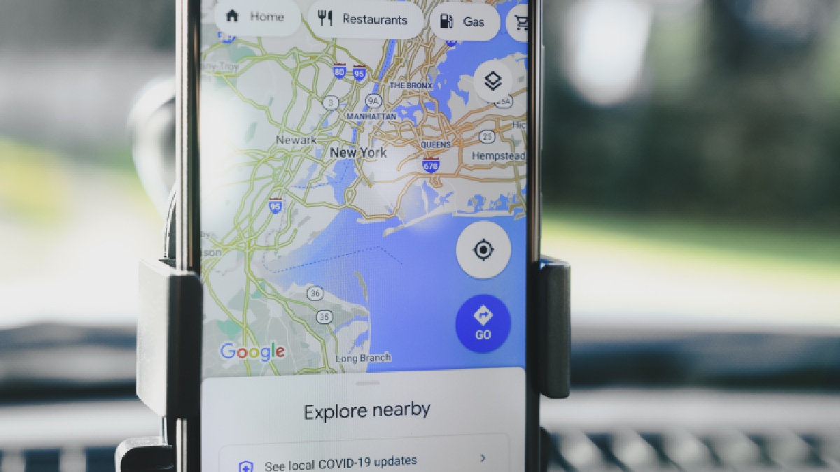 O aplicativo usa a direção que o telefone está apontado para a navegação GPS. Imagem: PxHere