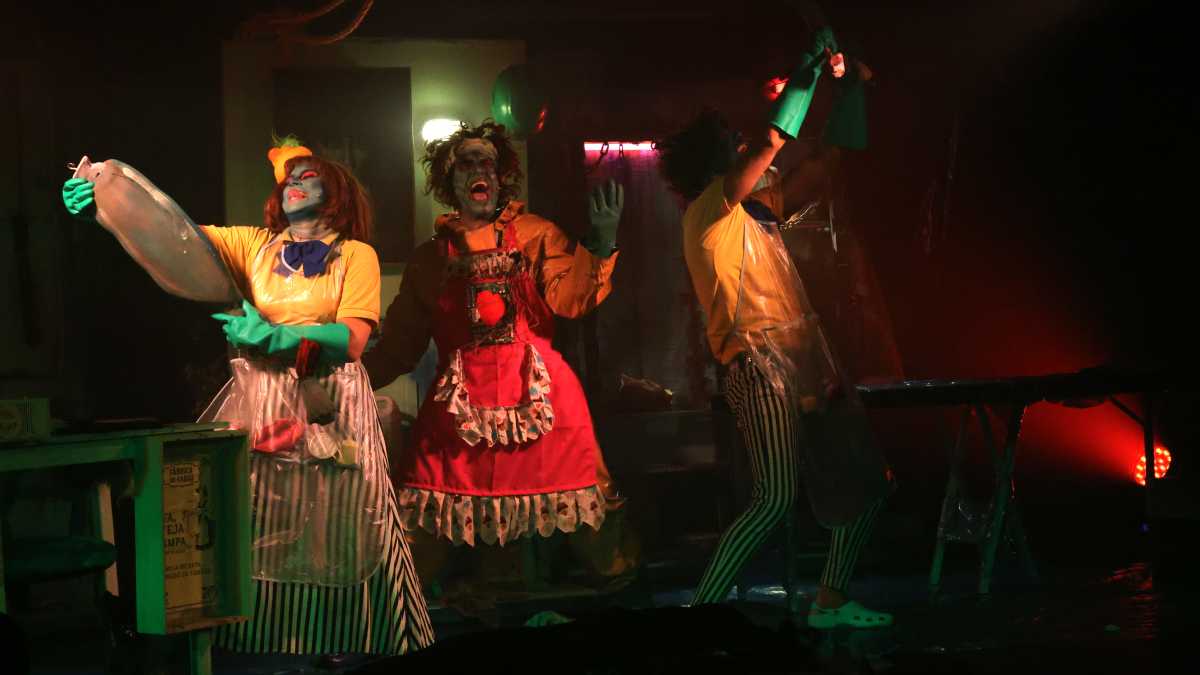 Comédia dark 'Rapsódia - O Musical' retorna a São Paulo para uma sessão especial de Halloween.