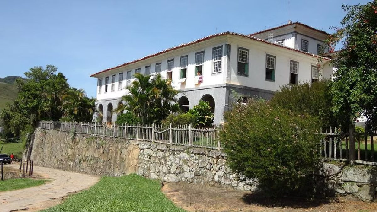 Em 1999, o casarão também foi escolhido pela Rede Globo para ser o cenário principal da novela Terra Nostra. Foto: Divulgação/Fazenda Santa Clara