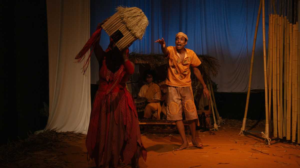 Trabalho é inspirado em itans (contos iorubá) e nas memórias do autor, que, quando criança, passava as férias na casa de sua avó Zizica, em Minas, ouvindo histórias.