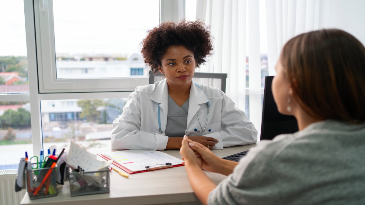 Especialistas recomendam que o remédio seja usado apenas pelo tempo necessário e sob reavaliação médica a cada dois meses (Fotos: Freepik)