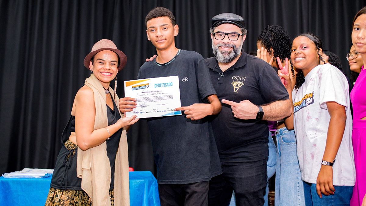 Conquista do primeiro emprego ainda é um dos principais desafios enfrentados pelos jovens brasileiros. Fotos: Divulgação