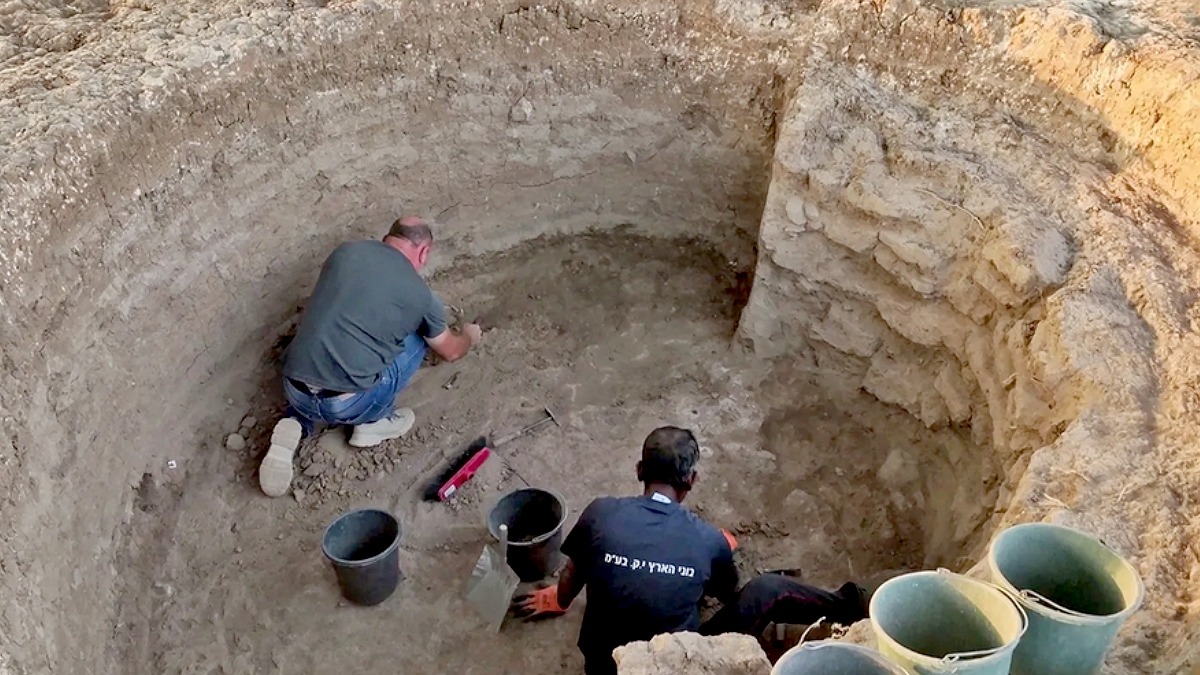 Arqueólogos identificaram os itens ao sul de Israel, a 75 km de Tel Aviv | Divulgação/Israel Antiquities Authority