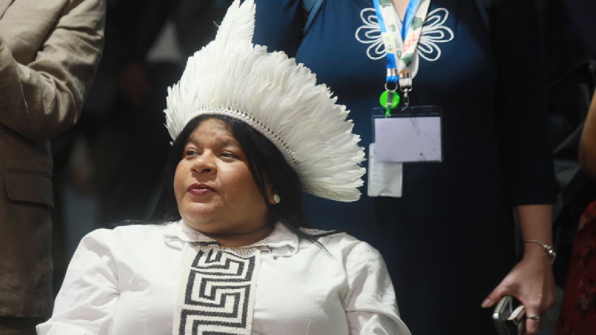 A ministra dos Povos Indígenas, Sônia Guajajara, é peça fundamental para colocar a população indígena no centro das soluções climáticas | Toninho Castro | Gazeta de S. Paulo