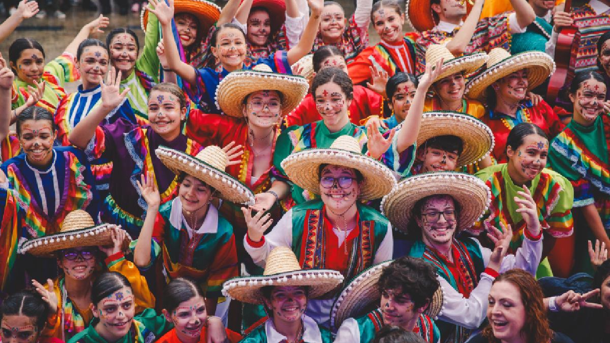 Em São Paulo, a programação traz shows, cortejos, apresentações de mariachis, performances e oficinas. Foto: Divulgação