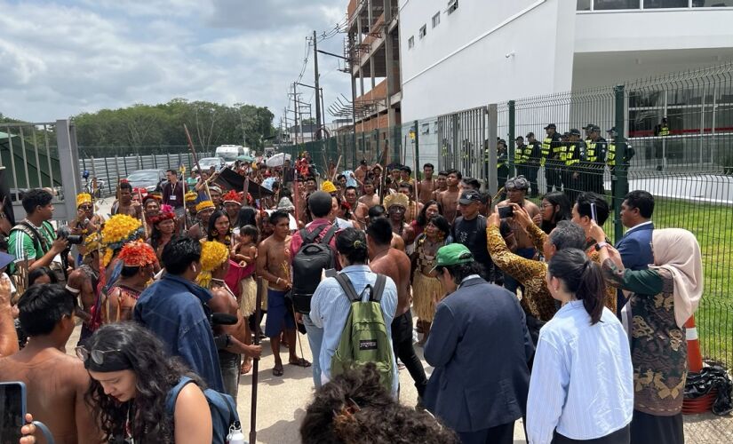 Indígenas protestam e exigem audiência com o presidente Lula/Toninho Castro/Gazeta de S.Paulo