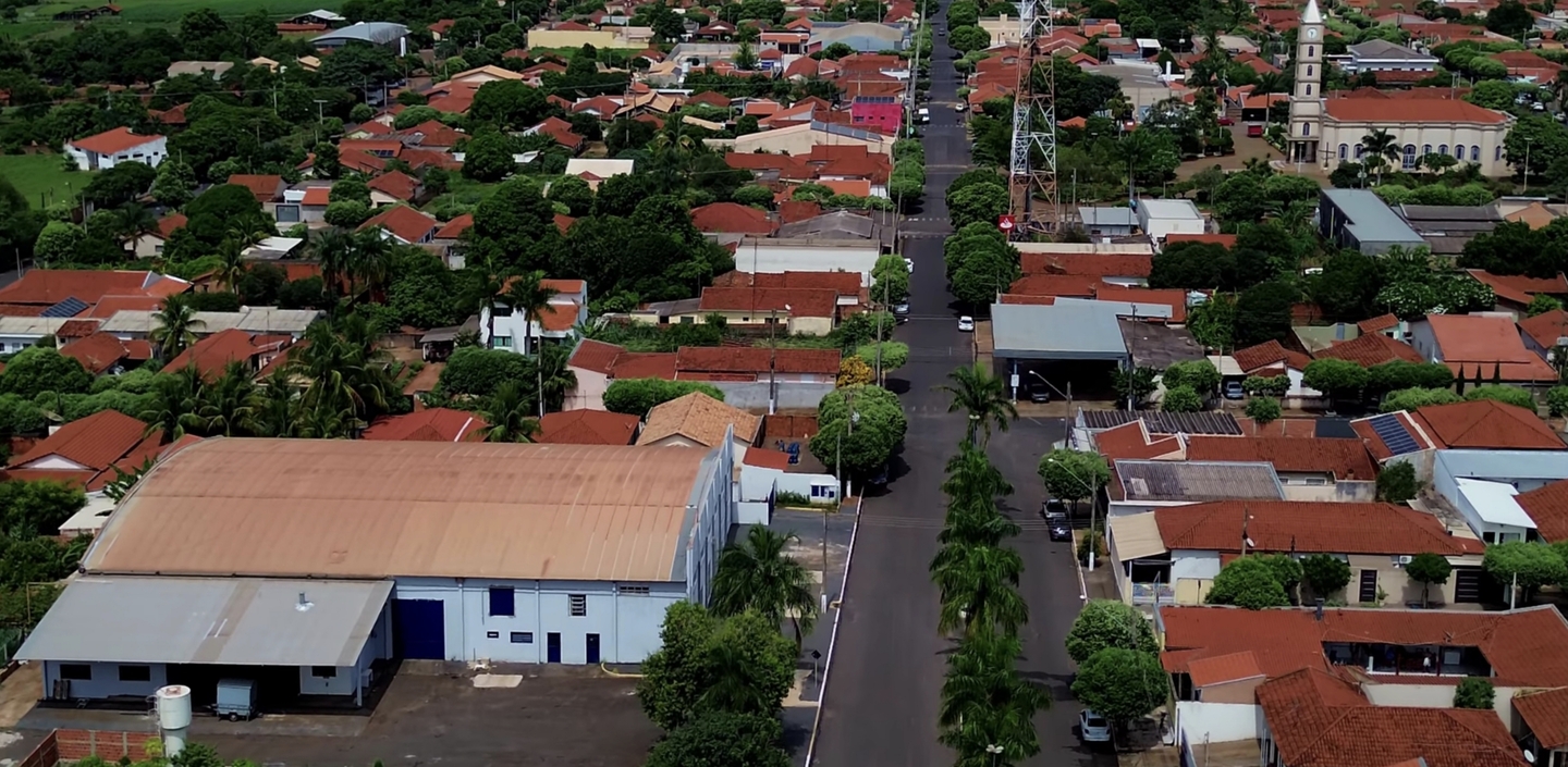 União Paulista: Com cerca de 1.600 habitantes, é a maior entre as cinco menores cidades paulistas, conhecida pela tranquilidade e forte senso de comunidade. Reprodução/YouTube