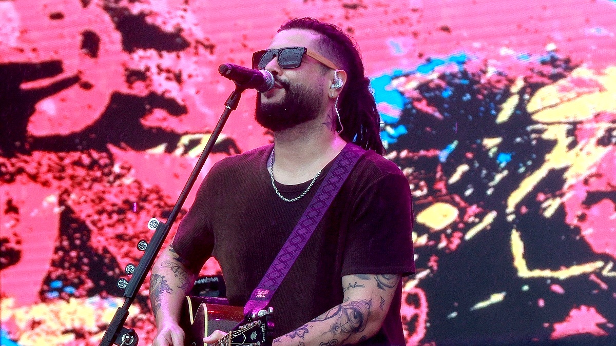 O reggae do Maneva embala a noite de Ubatuba com repertório cheio de destaques | Tom Zé Fonseca/Agenews