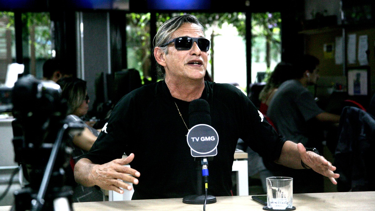 O artista fez carreira no humorístico 'A Praça é Nossa', do Sistema Brasileiro de Televisão (SBT). Na emissora, atuou por 34 anos.