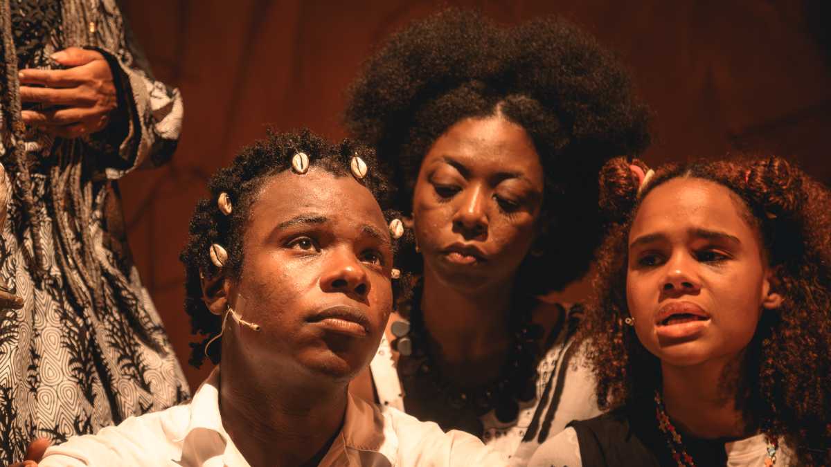 Elenco reúne Peter, Abraão Kimberley, Aline Valentim, Alexandre Rosa Moreno, Ella Fernandes e Vanessa Pascale, premiada como melhor atriz por este trabalho.