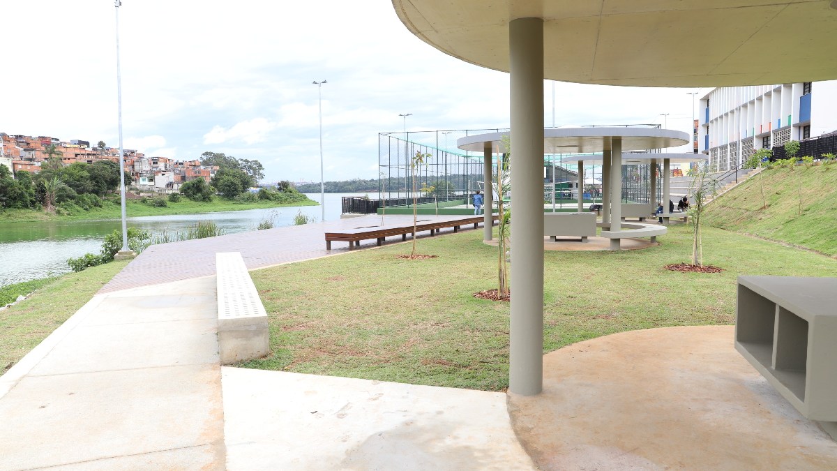 Até agora, mais de R$ 171 milhões foram investidos em intervenções de urbanização e contenção de áreas de risco. Fotos: Gildson Di Souza/Secom