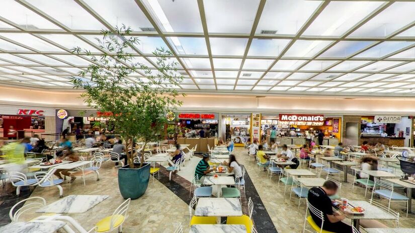 Localizado no distrito de Cidade Líder, o espaço foi inaugurado em 1991, tendo sido o segundo centro de compras da zona leste da Capital - (Divulgação/Shopping Aricanduva)