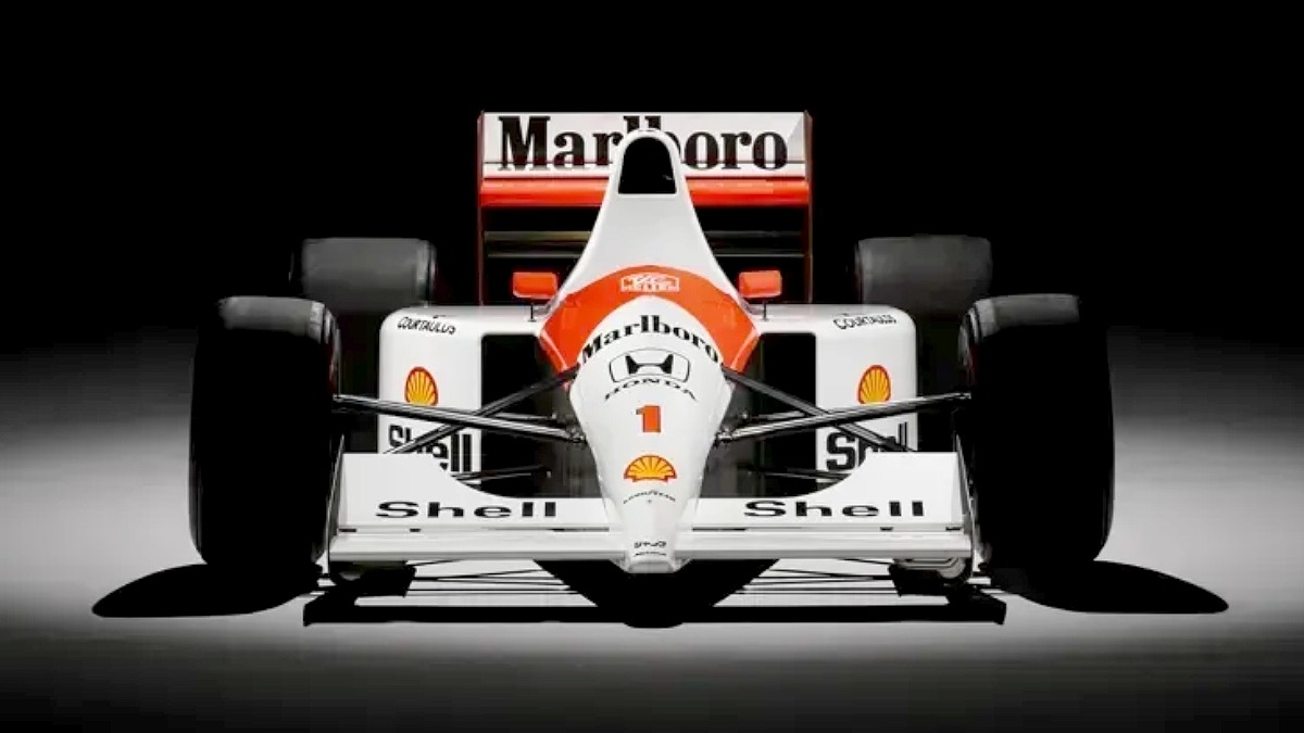 O câmbio da McLaren travou na sexta marcha, desafiando o tricampeão na chuva | Divulgação/RM Sotheby's