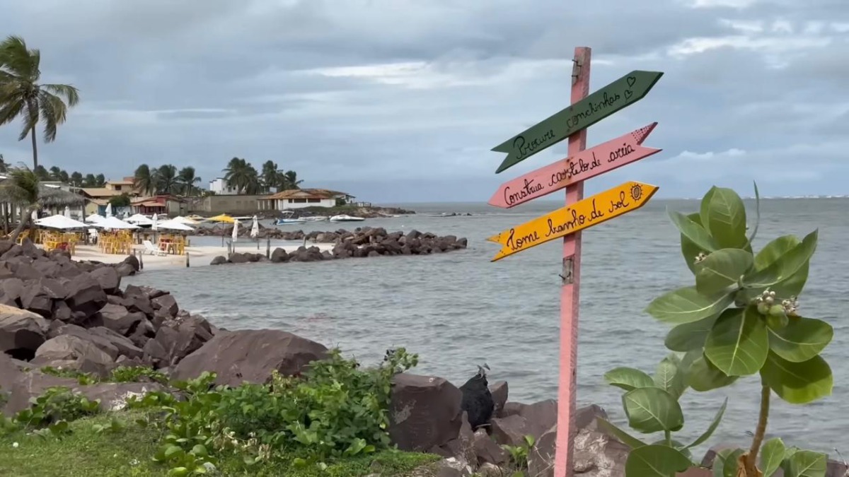A beleza natural, somada ao clima bucólico do vilarejo, mantém viva a essência construída pelos estúdios da Globo (Fotos: Youtube/Reprodução)