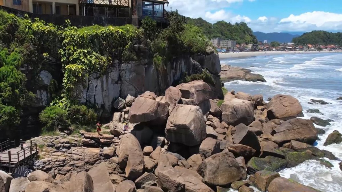 A história das gêmeas Ruth e Raquel, vividas em meio a conflitos amorosos, ganhou como pano de fundo o cenário natural do litoral paulista