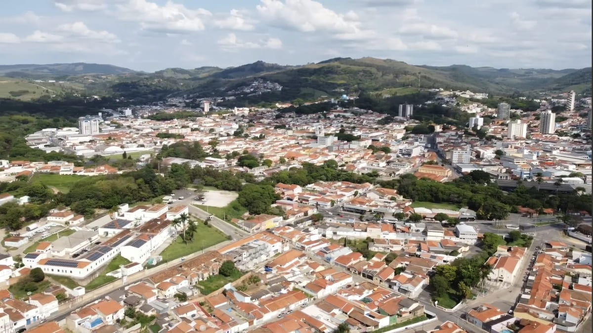 O município de Amparo possui cerca de 68 mil habitantes, segundo o último levantamento do IBGE em 2022