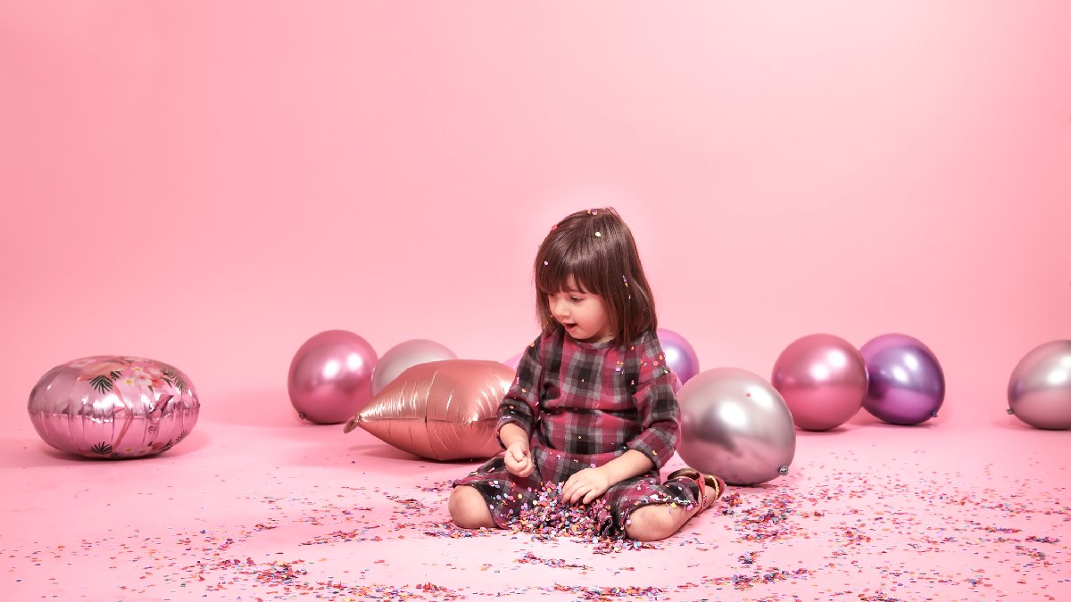 Rosa, por ser mais próximo do vermelho, era considerada uma cor forte e masculina (Foto: Freepik)