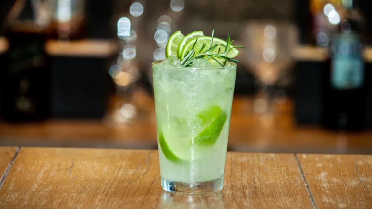 Conheça o tuque da caipirinha perfeita/Freepik/Crative Commons