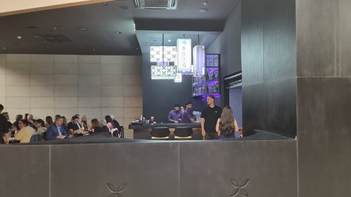 O Bar do Ikihai é assinado pelo Ricardo "Japores" Takahashi, Bar Manager renomado na cena 50 best.