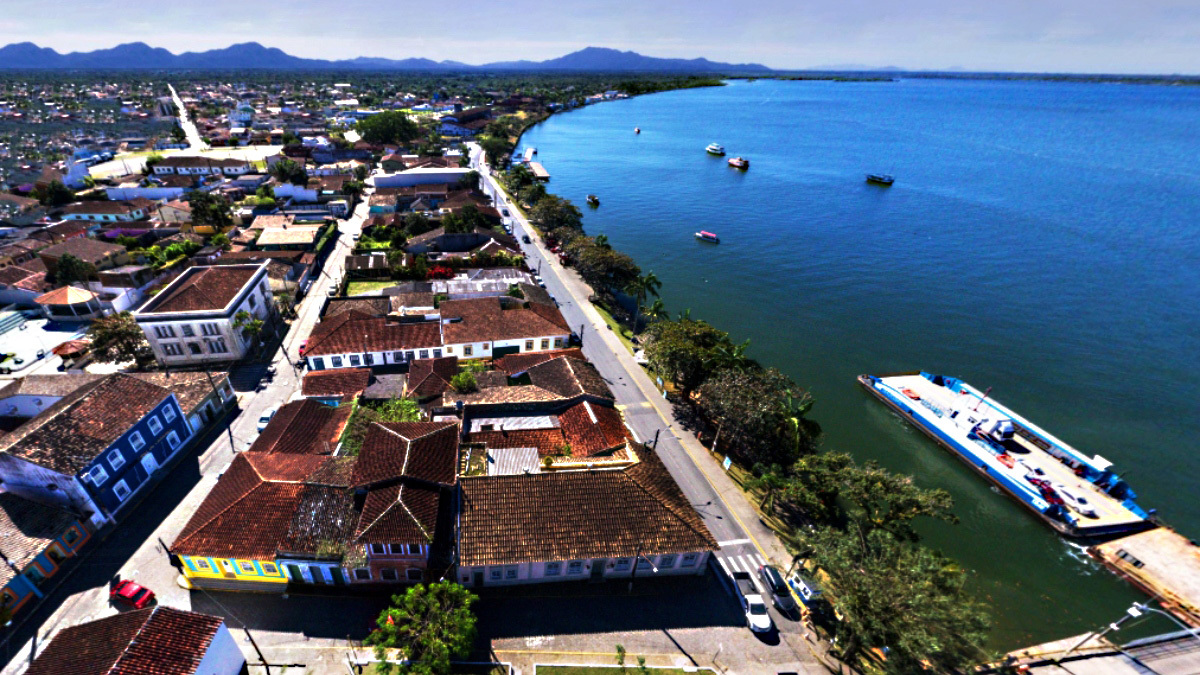 Fundada em 1531, a cidade de Cananéia é, segundo diversos historiadores, a mais antiga do Brasil - (Divulgação/PMC)