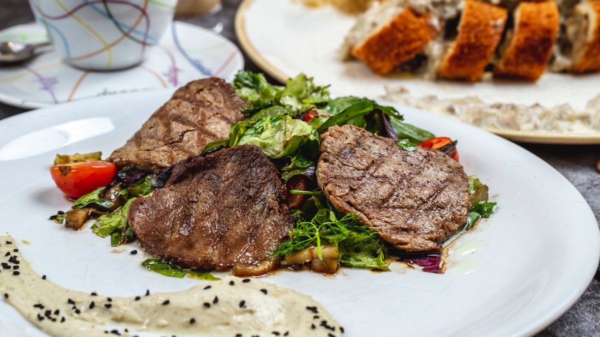 2- Comer carne em excesso